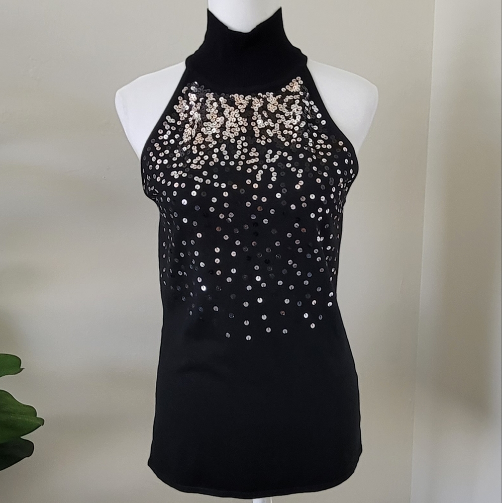 NWT white house black market top